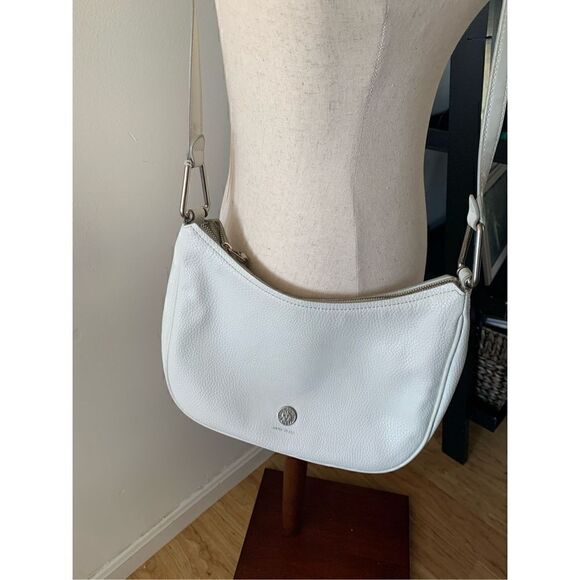 Anne Klein Handbags - Anne Klein purse tote ￼ white faux leather